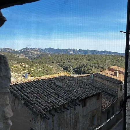 Rural Stone House With Wood Fireplace Сasa de vacaciones Pinell de Bray