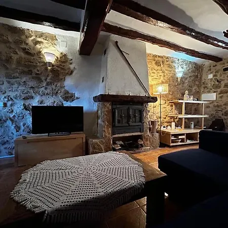Rural Stone House With Wood Fireplace Holiday home *